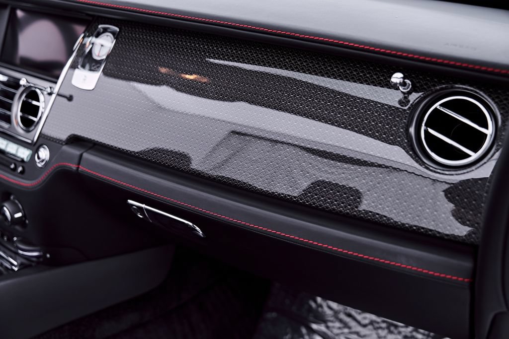 Used 2020 Rolls-Royce Dawn RWD image 54