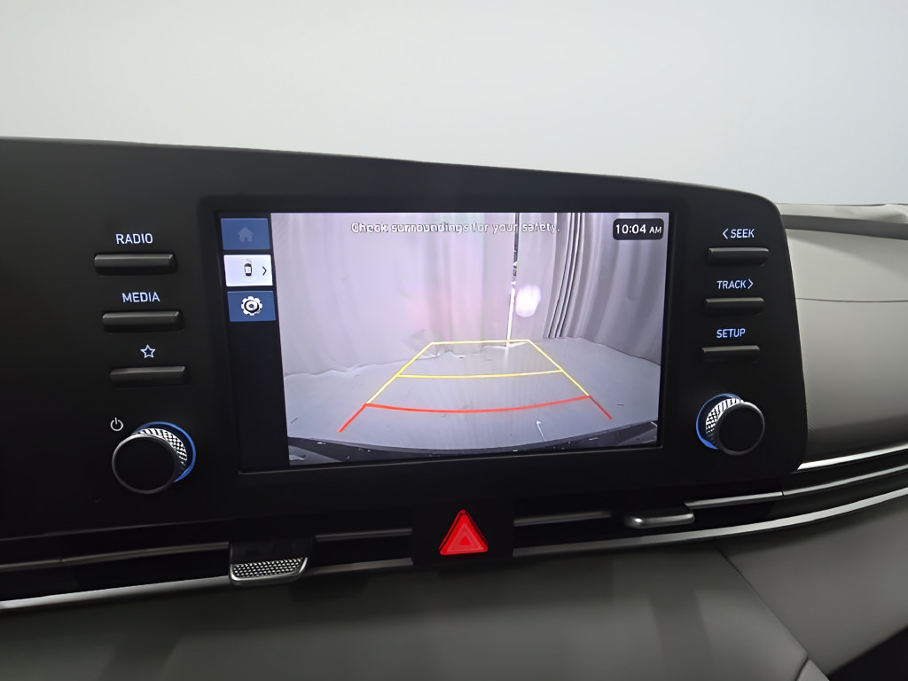 Certified 2026 Hyundai Elantra SE FWD image 32