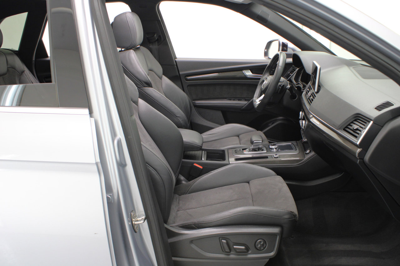 Used 2020 Audi SQ5 Premium Plus w/ Premium Plus Package image 47
