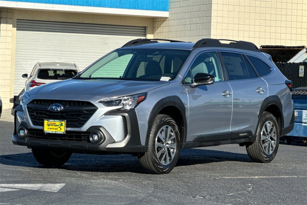 New 2025 Subaru Outback Premium image 8