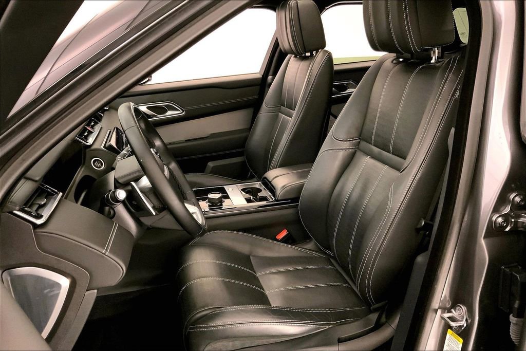 Used 2018 Land Rover Range Rover Velar R-Dynamic HSE image 13