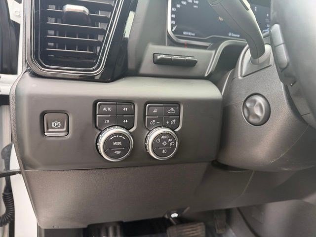 Used 2024 GMC Sierra 1500 AT4 w/ Technology Package AWD/4WD image 22