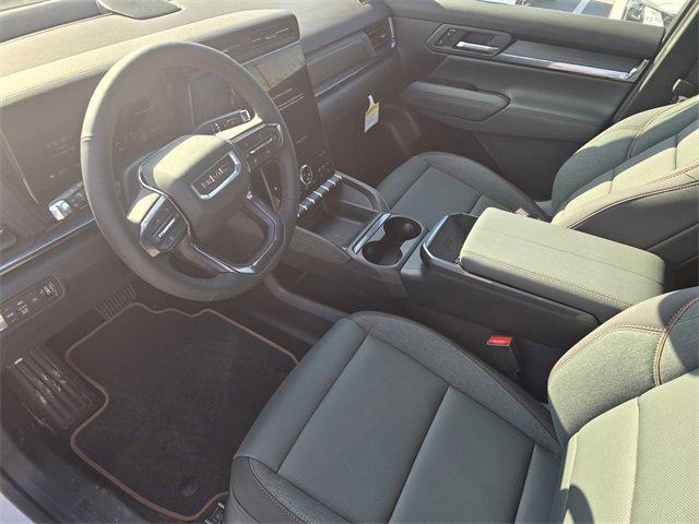 New 2026 GMC Terrain AT4 w/ Technology Package II image 18