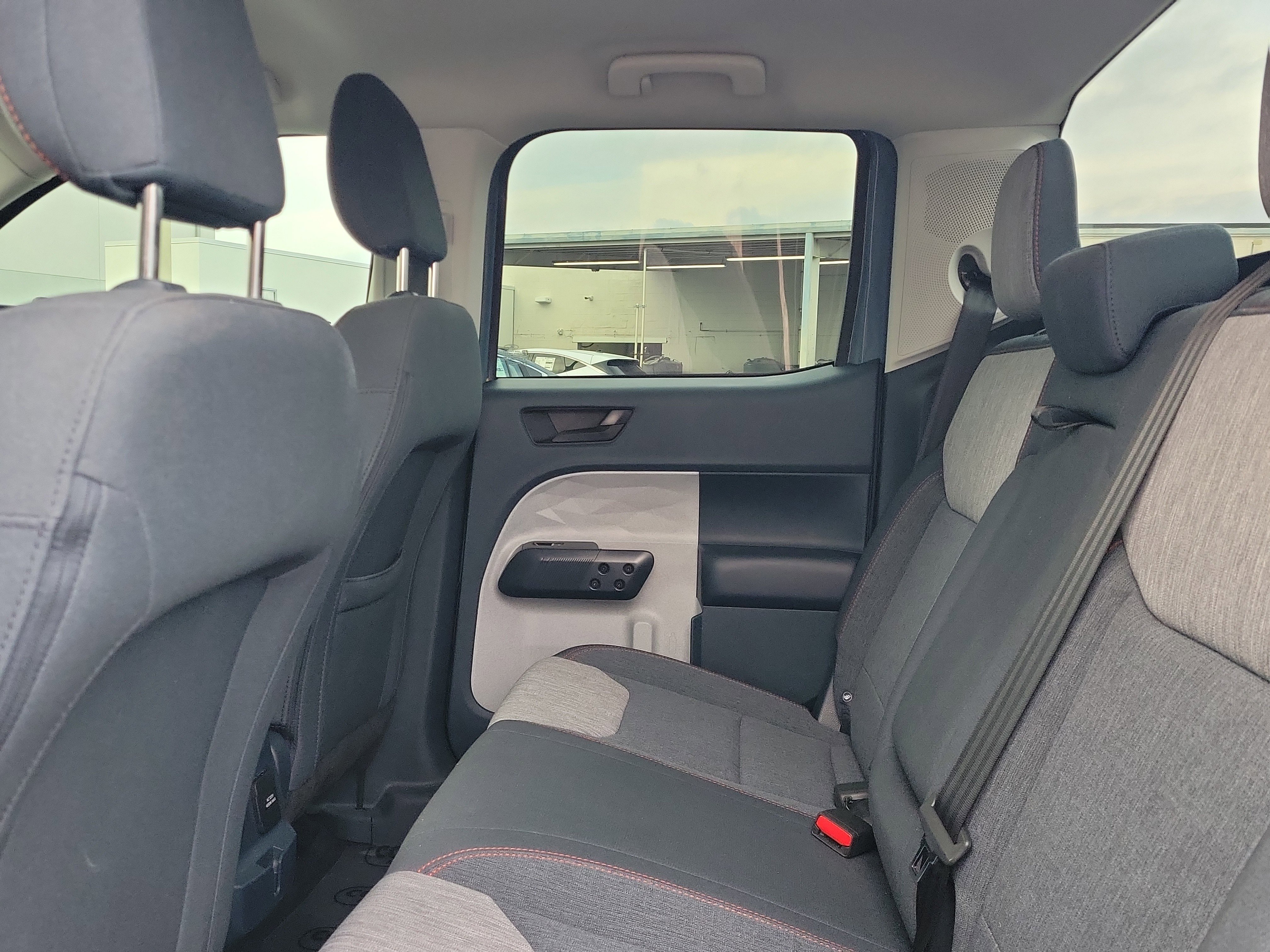 Used 2023 Ford Maverick XLT w/ XLT Luxury Package image 11