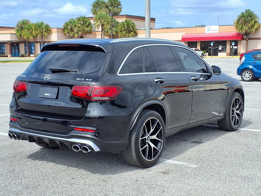 Used 2022 Mercedes-Benz GLC 43 AMG 4MATIC image 7