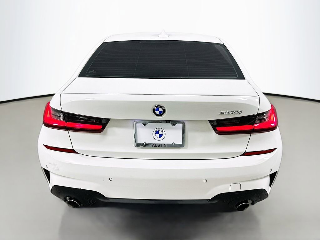 Used 2022 BMW 330i Sedan w/ M Sport Package image 6