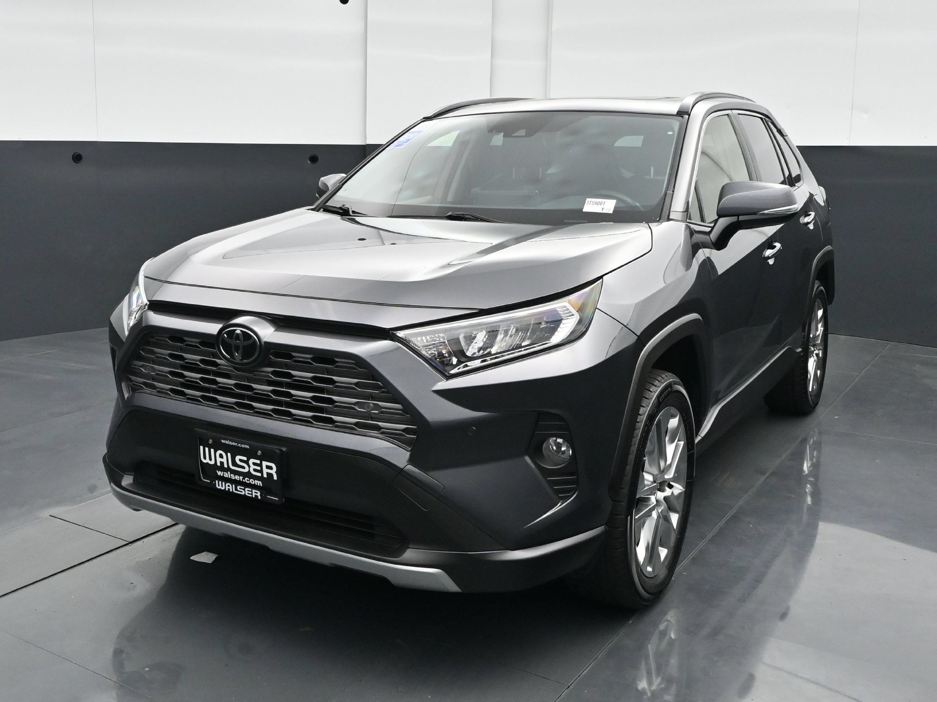 Used 2019 Toyota RAV4 Limited w/ Cold Weather Package AWD/4WD image 11