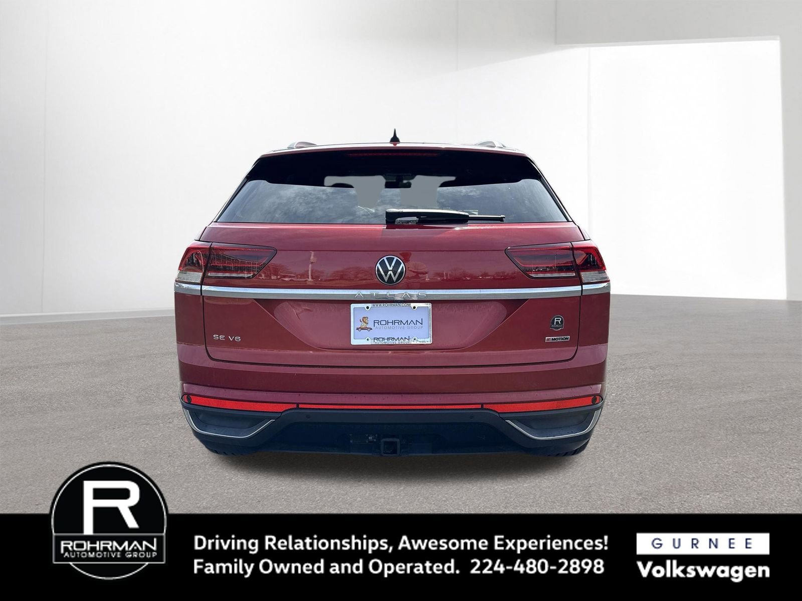 Used 2020 Volkswagen Atlas Cross Sport SE w/ Panoramic Sunroof Package image 8