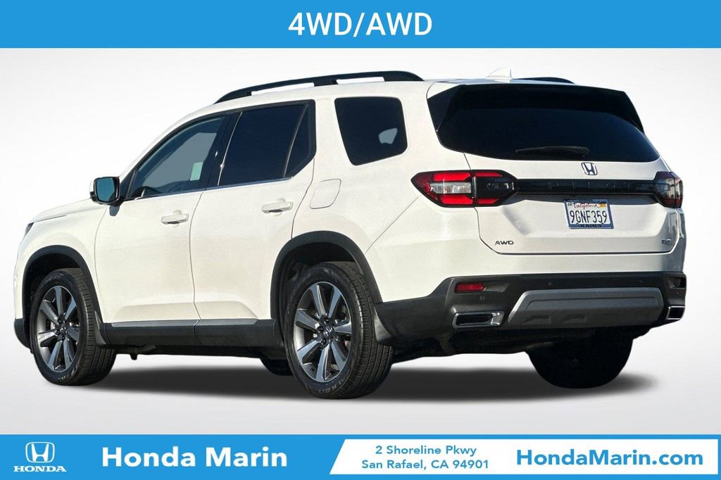 Used 2023 Honda Pilot Elite image 7