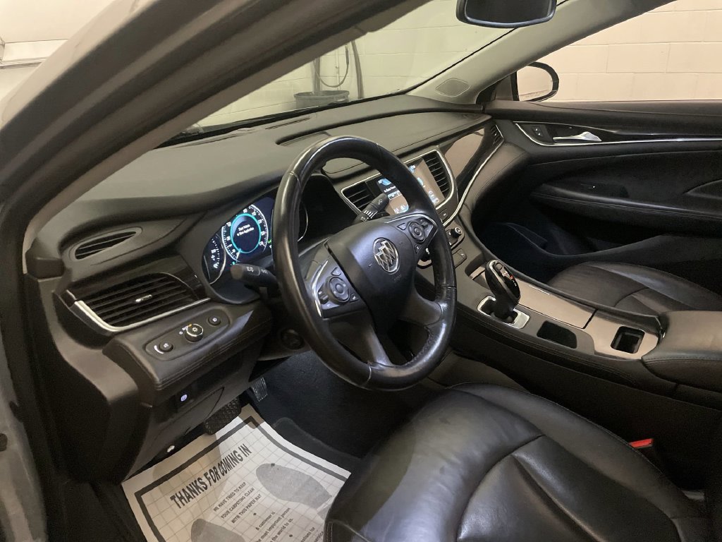 Used 2017 Buick LaCrosse Essence w/ Sun and Shade Package FWD image 4