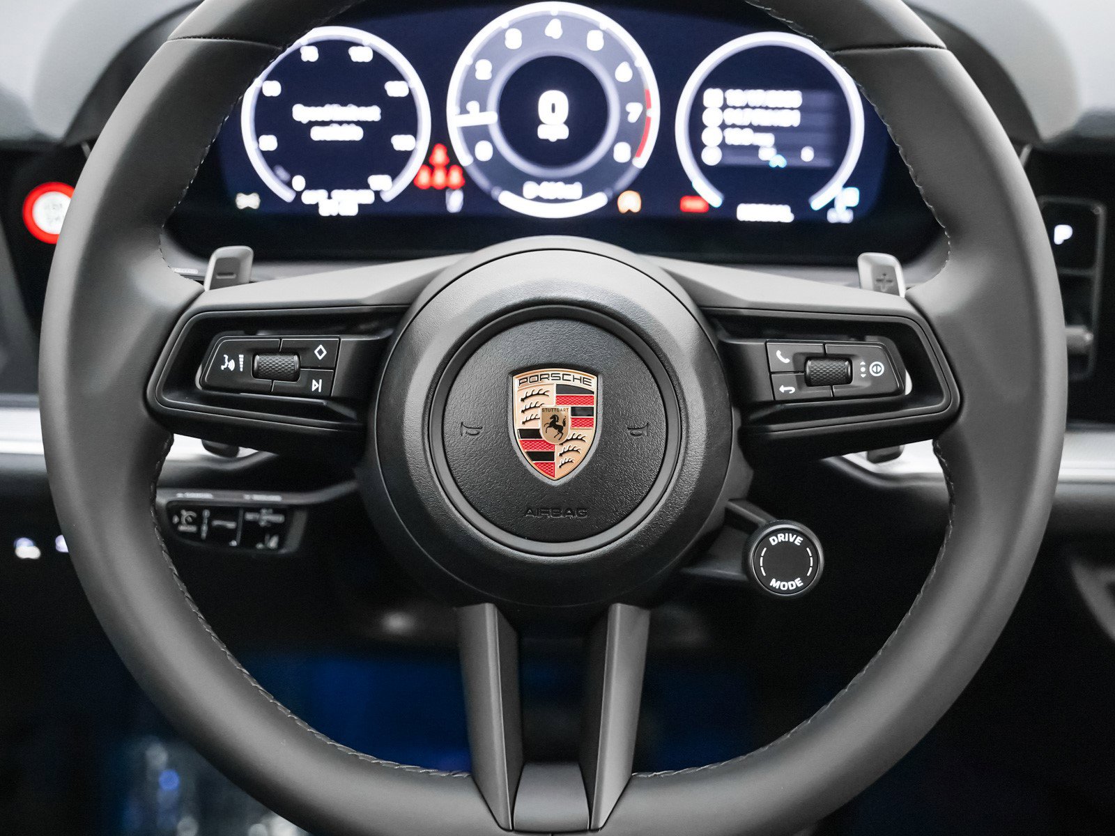 New 2026 Porsche Cayenne image 17