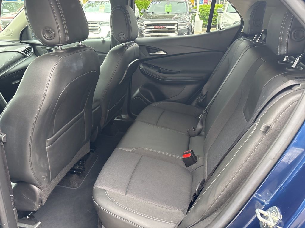 Certified 2023 Buick Encore GX Preferred w/ Cold Weather Comfort Package FWD image 11