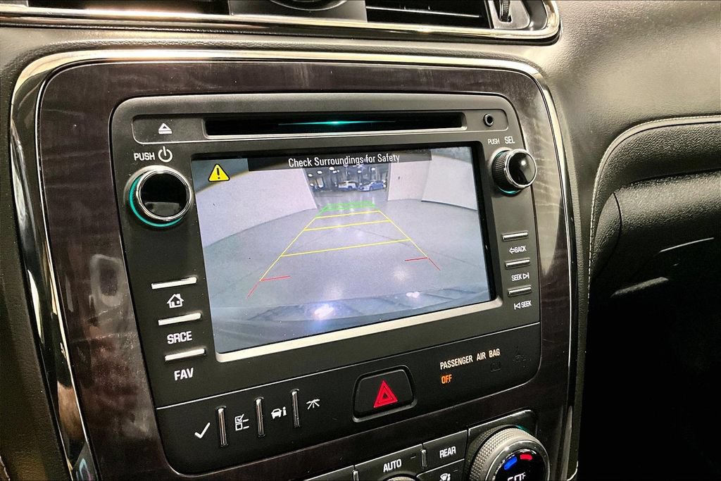 Used 2017 Buick Enclave Leather AWD/4WD image 28