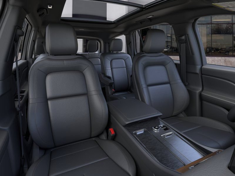 New 2026 Lincoln Aviator Reserve w/ Jet Appearance Package AWD/4WD image 10
