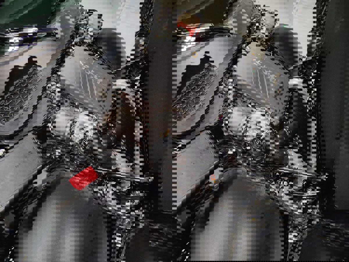 Used 2008 Pontiac Solstice GXP w/ Premium Package image 5