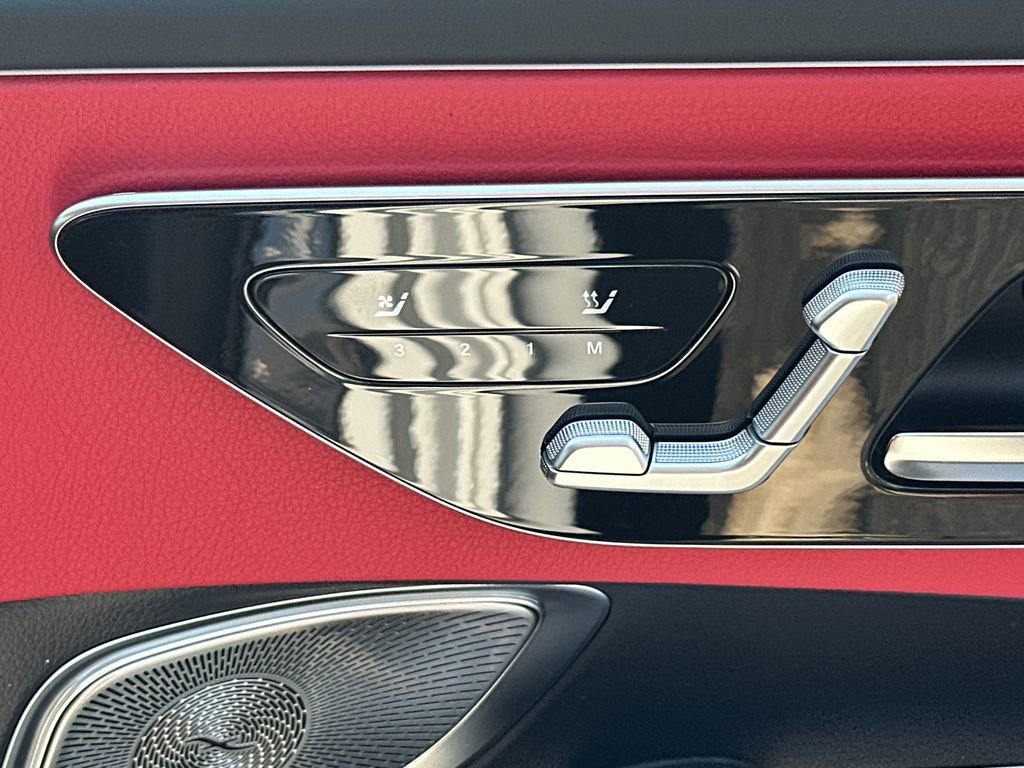 New 2026 Mercedes-Benz CLE 300 4MATIC Coupe image 16