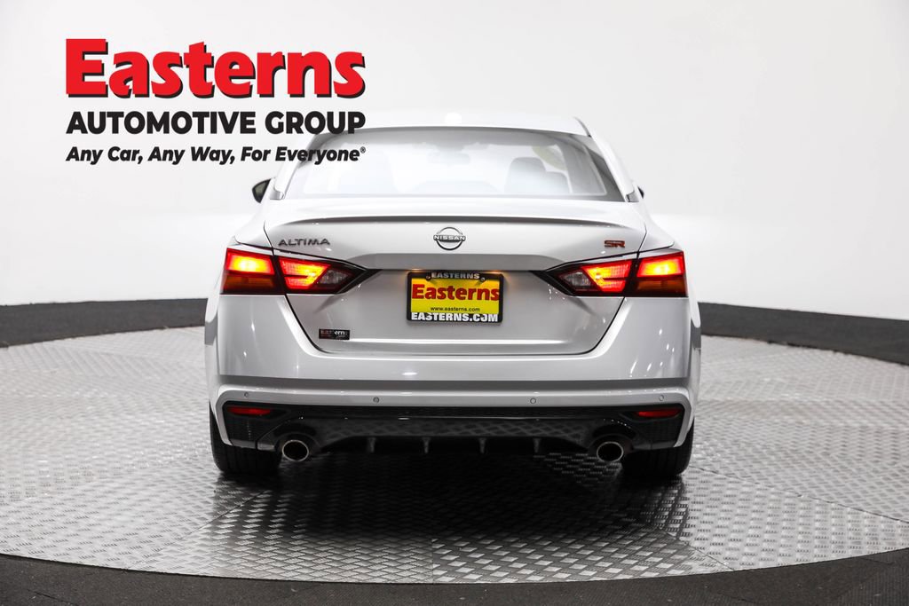 Used 2024 Nissan Altima 2.5 SR image 6