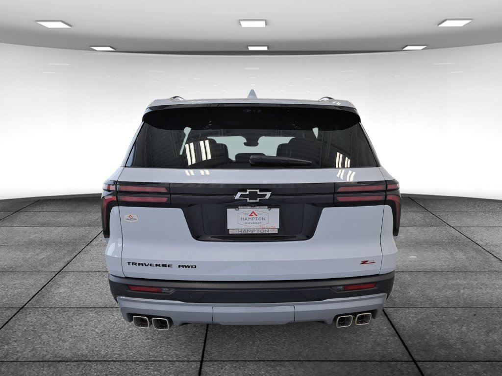New 2027 Chevrolet Traverse Z71 w/ Enhanced Driving Package AWD/4WD image 5