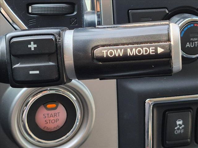 Used 2020 Nissan Titan SV w/ SV Convenience Package AWD/4WD image 11