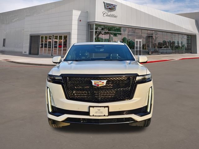 Certified 2022 Cadillac Escalade ESV Sport Platinum w/ Heavy-Duty Trailer Package image 2