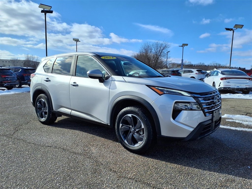 Used 2024 Nissan Rogue SV video 1