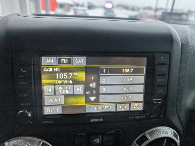 Used 2015 Jeep Wrangler Unlimited Sport image 11