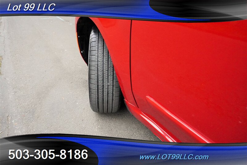 Used 2013 FIAT 500 Lounge w/ Luxury Leather Pkg FWD image 4