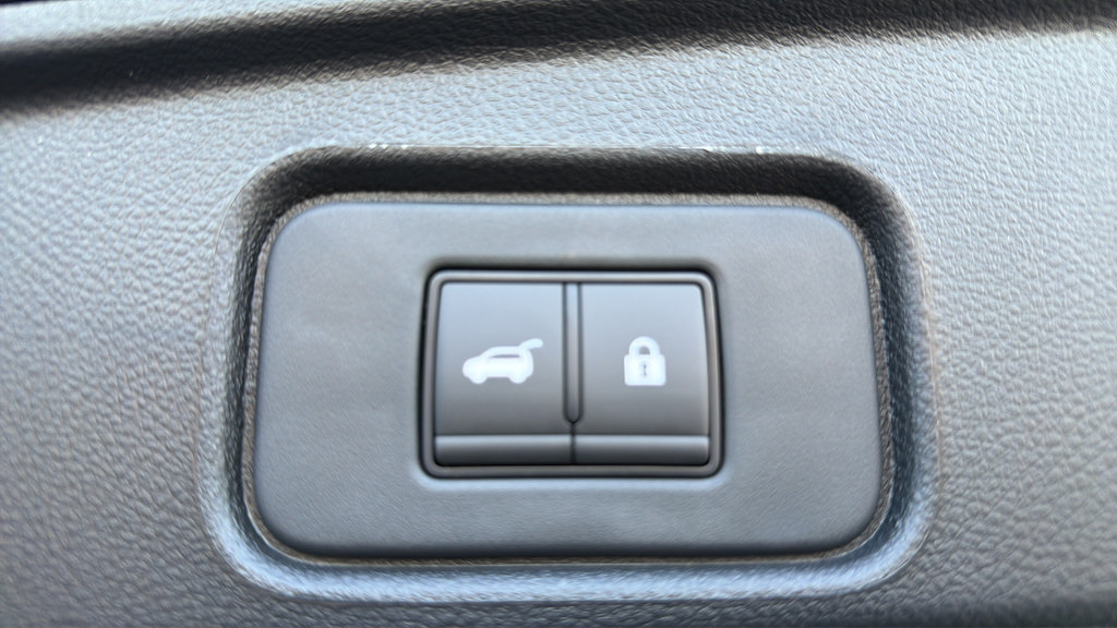 New 2026 Nissan Pathfinder SL AWD/4WD image 15
