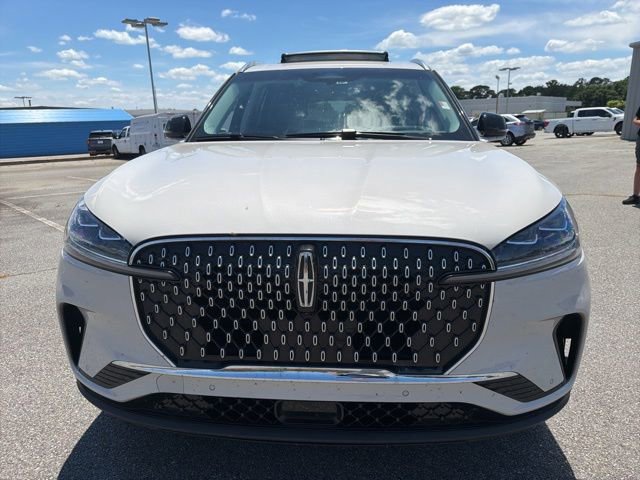 Used 2025 Lincoln Aviator Reserve w/ Equipment Group 201A AWD/4WD image 8