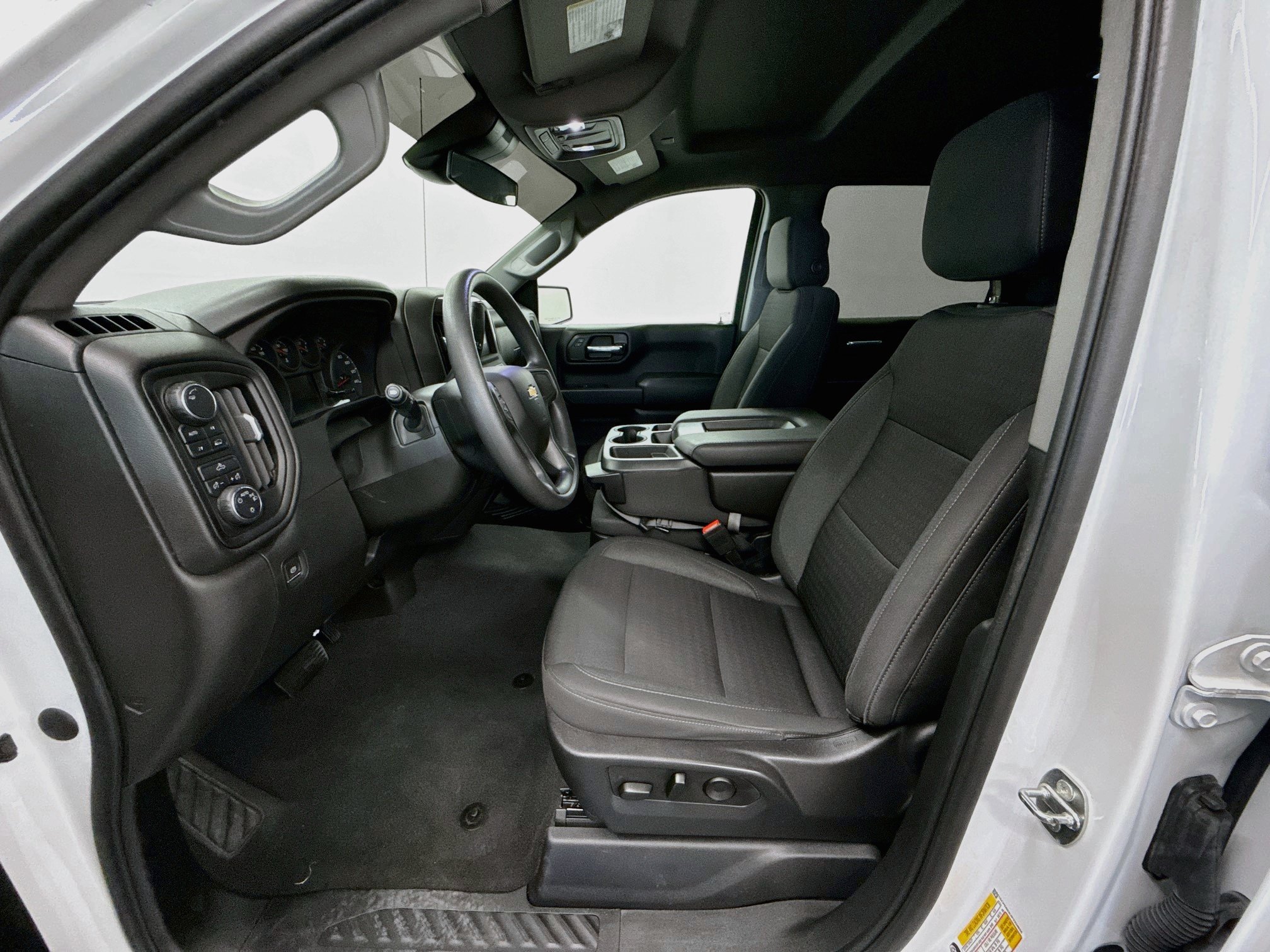 Used 2023 Chevrolet Silverado 1500 Custom AWD/4WD image 13