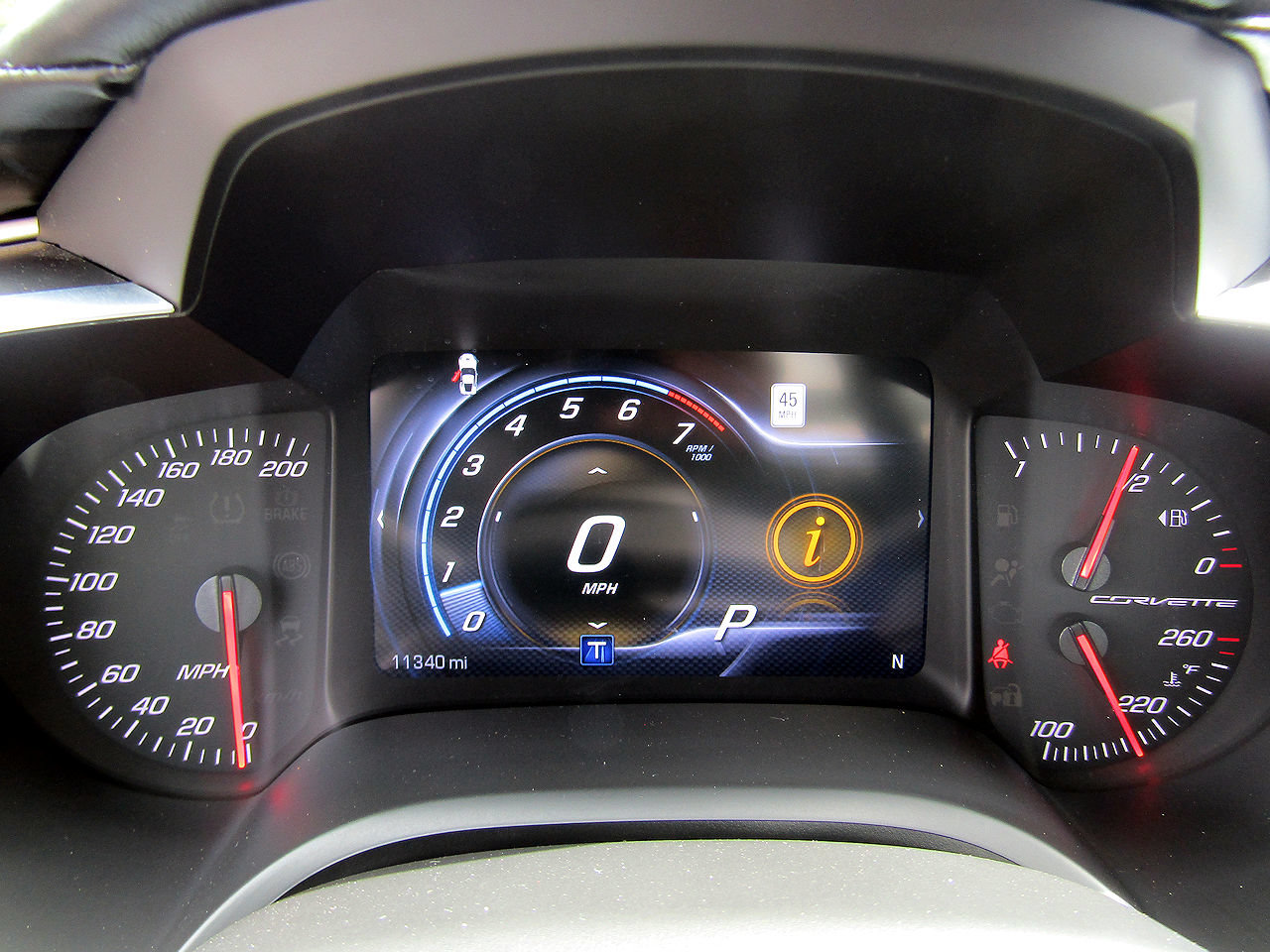 Used 2019 Chevrolet Corvette Grand Sport RWD image 18