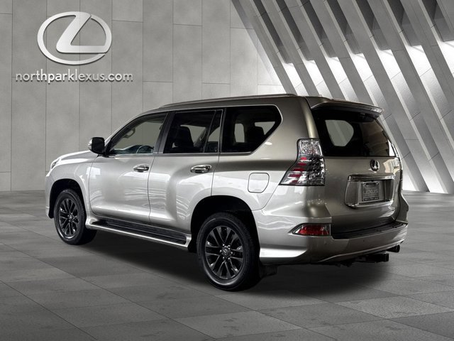 Certified 2020 Lexus GX 460 Premium w/ Premium Package AWD/4WD image 2
