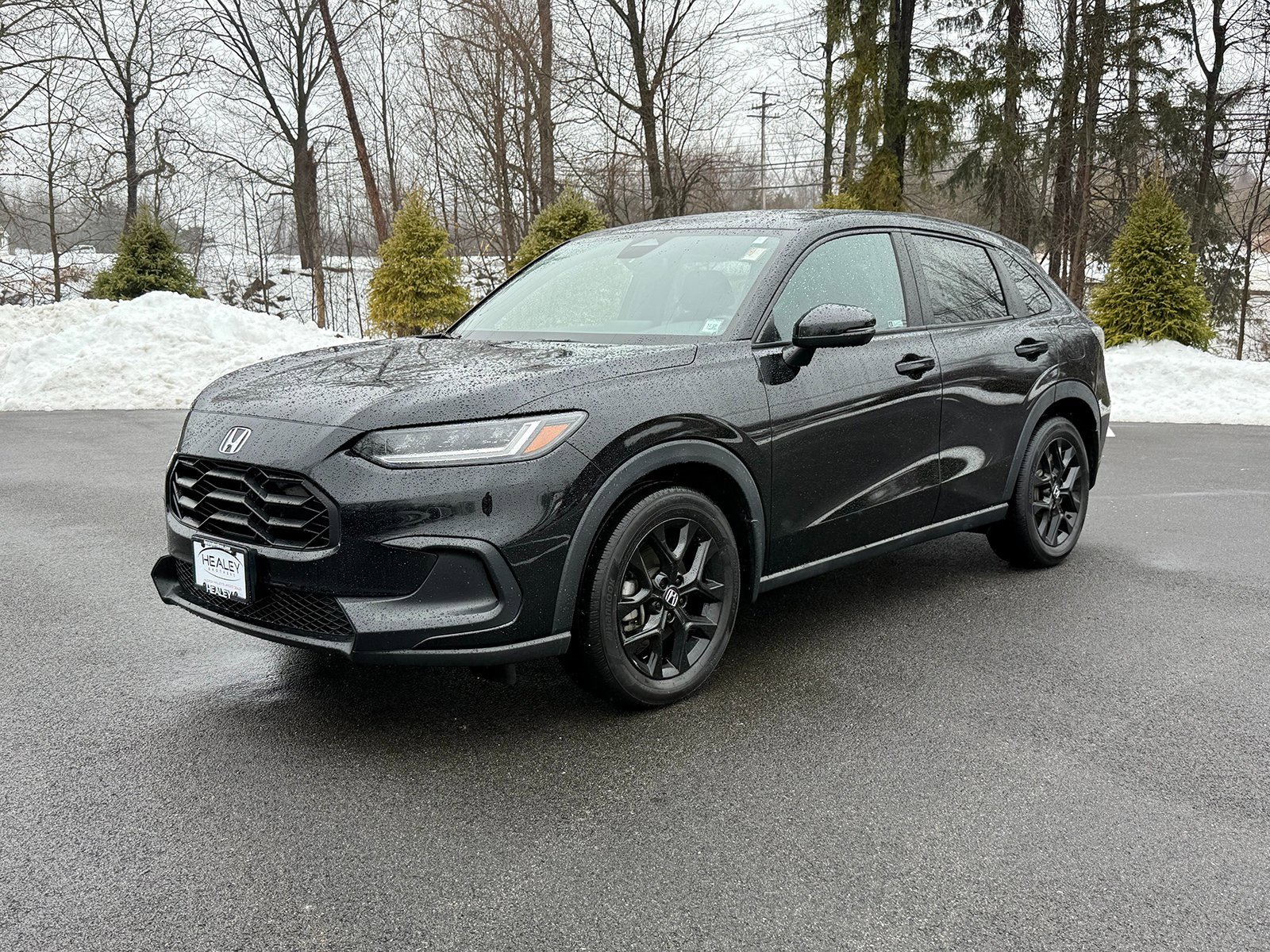 Used 2023 Honda HR-V Sport image 3