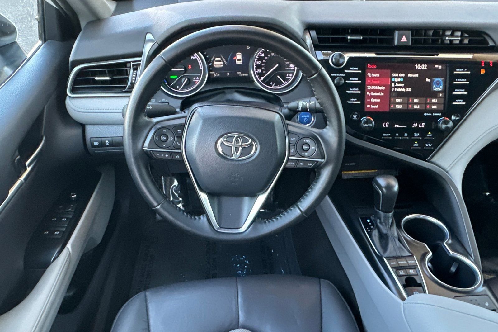 Used 2020 Toyota Camry XLE image 15