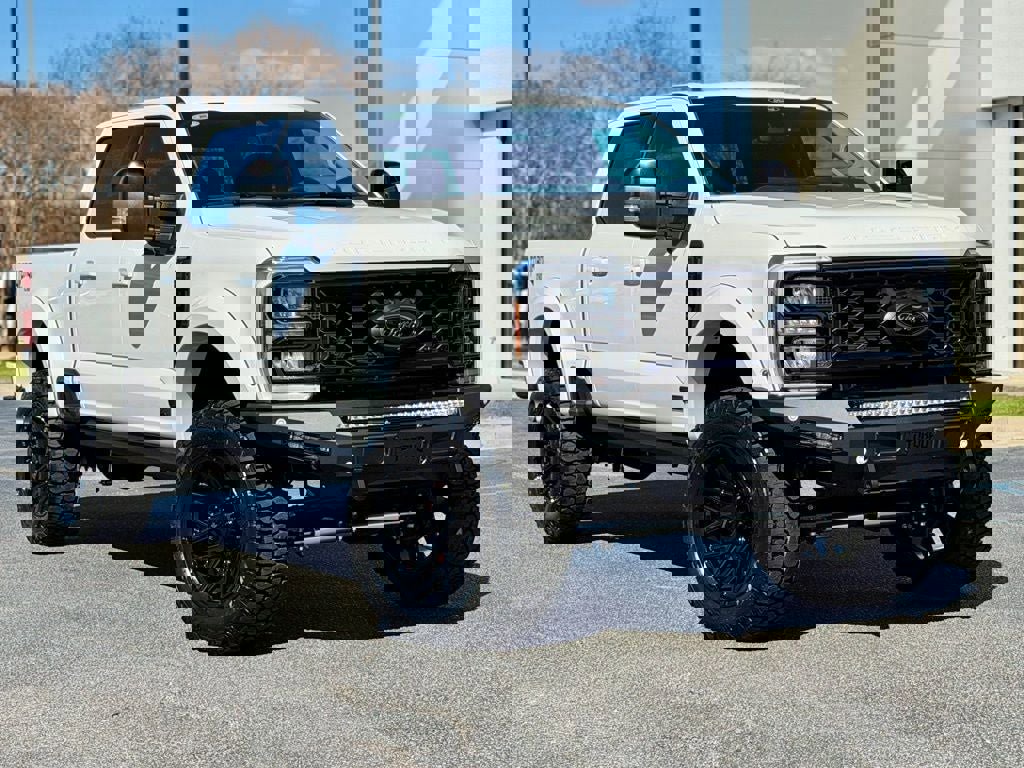 New 2026 Ford F250 Lariat w/ Black Appearance Package image 3