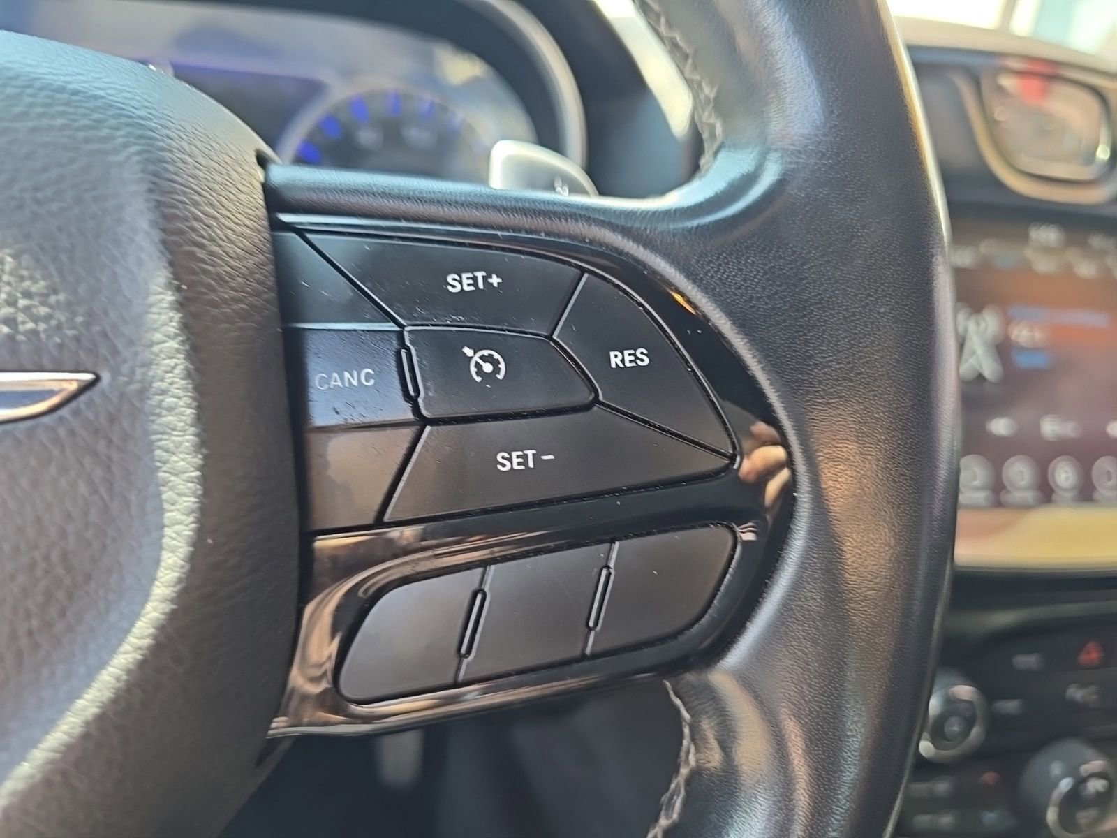 Used 2021 Chrysler 300 S image 20