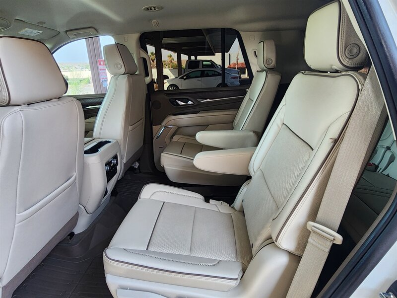 Used 2023 GMC Yukon Denali w/ LPO, Floor Liner Package RWD image 84