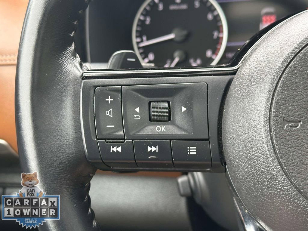 Used 2023 Nissan Pathfinder Platinum w/ Black Appearance Package AWD/4WD image 26