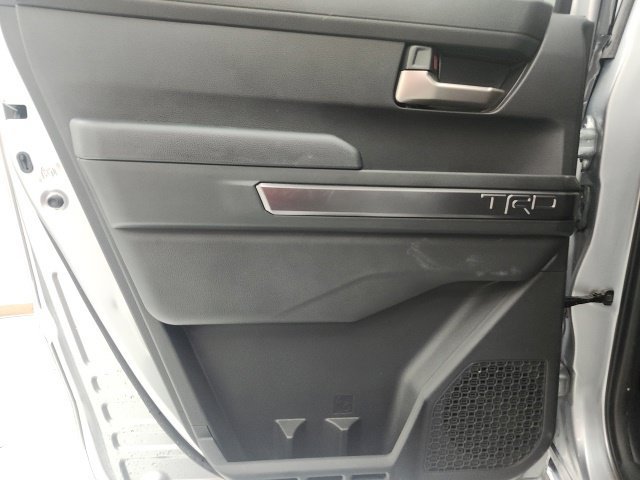 Certified 2025 Toyota Tacoma TRD Off-Road AWD/4WD image 7