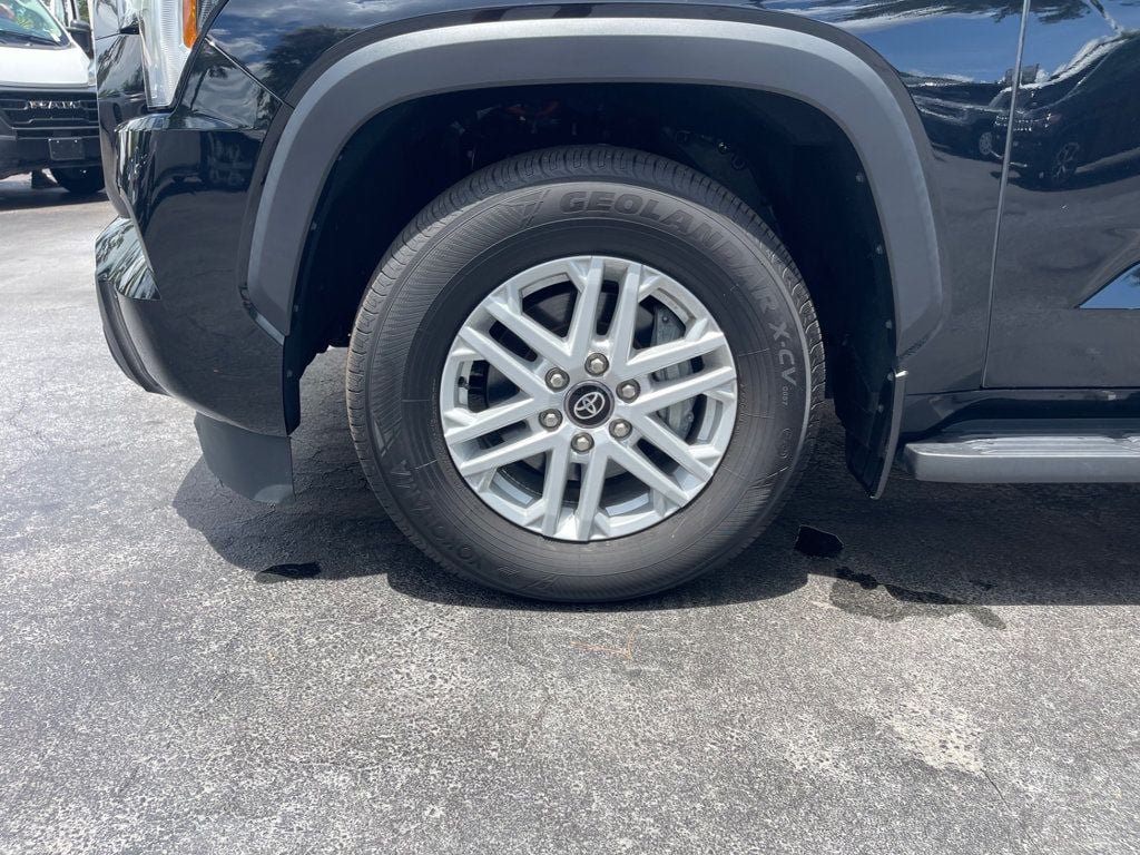 Used 2025 Toyota Sequoia SR5 AWD/4WD image 9