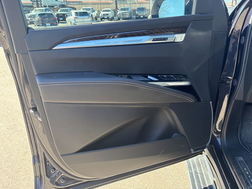 Used 2025 Cadillac Escalade Sport Platinum w/ LPO, Floor Liner Package image 9