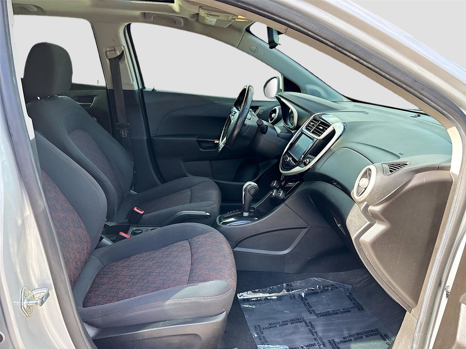 Used 2017 Chevrolet Sonic LT w/ Fun and Sun Package image 30