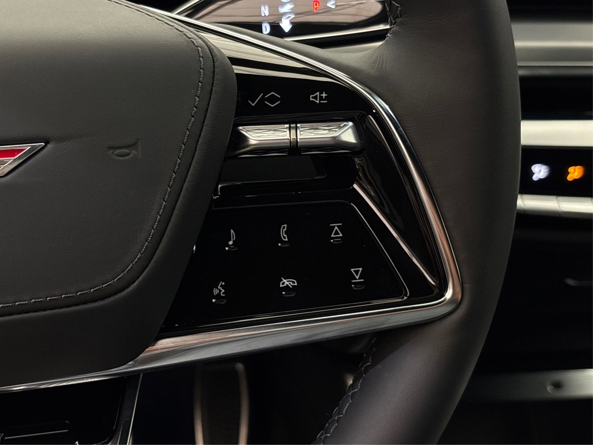New 2026 Cadillac Lyriq V AWD/4WD image 30