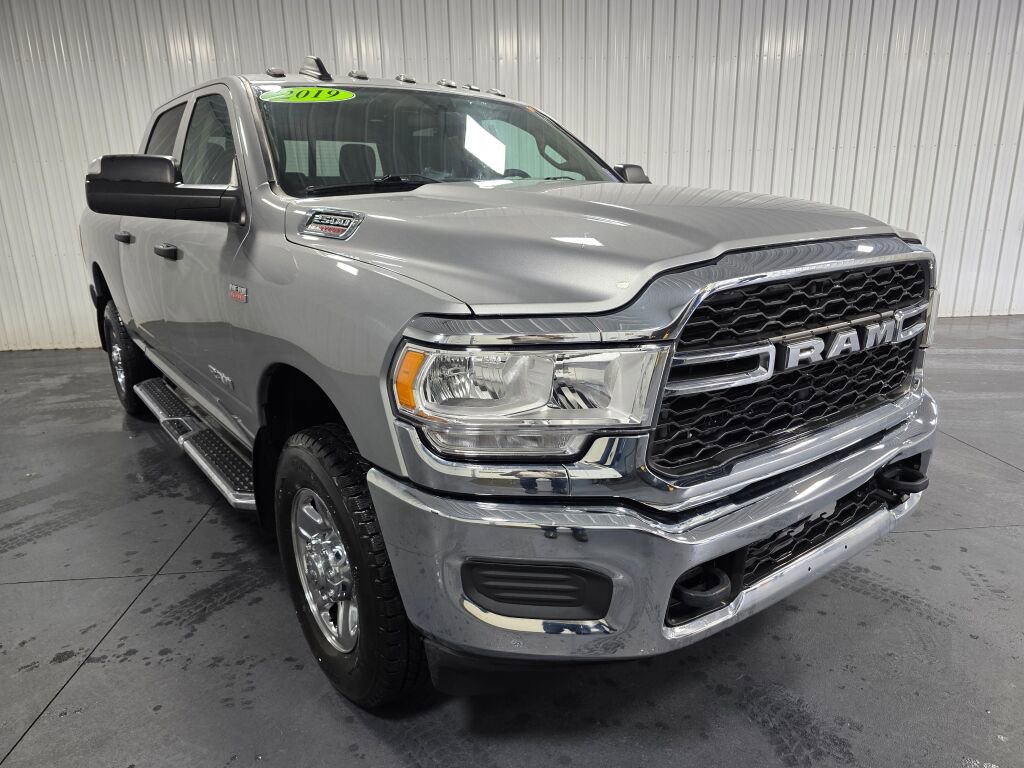 Used 2019 RAM 2500 Tradesman AWD/4WD image 2