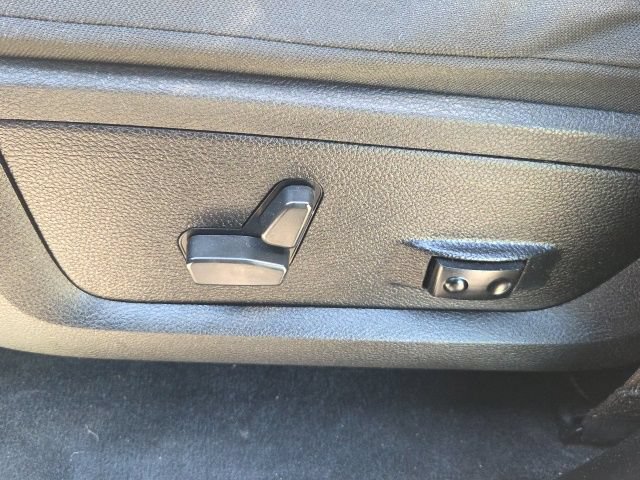Used 2022 RAM 1500 Warlock AWD/4WD image 22
