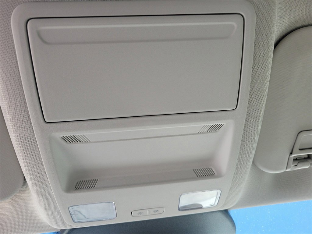 Used 2022 Ford Escape Titanium image 29