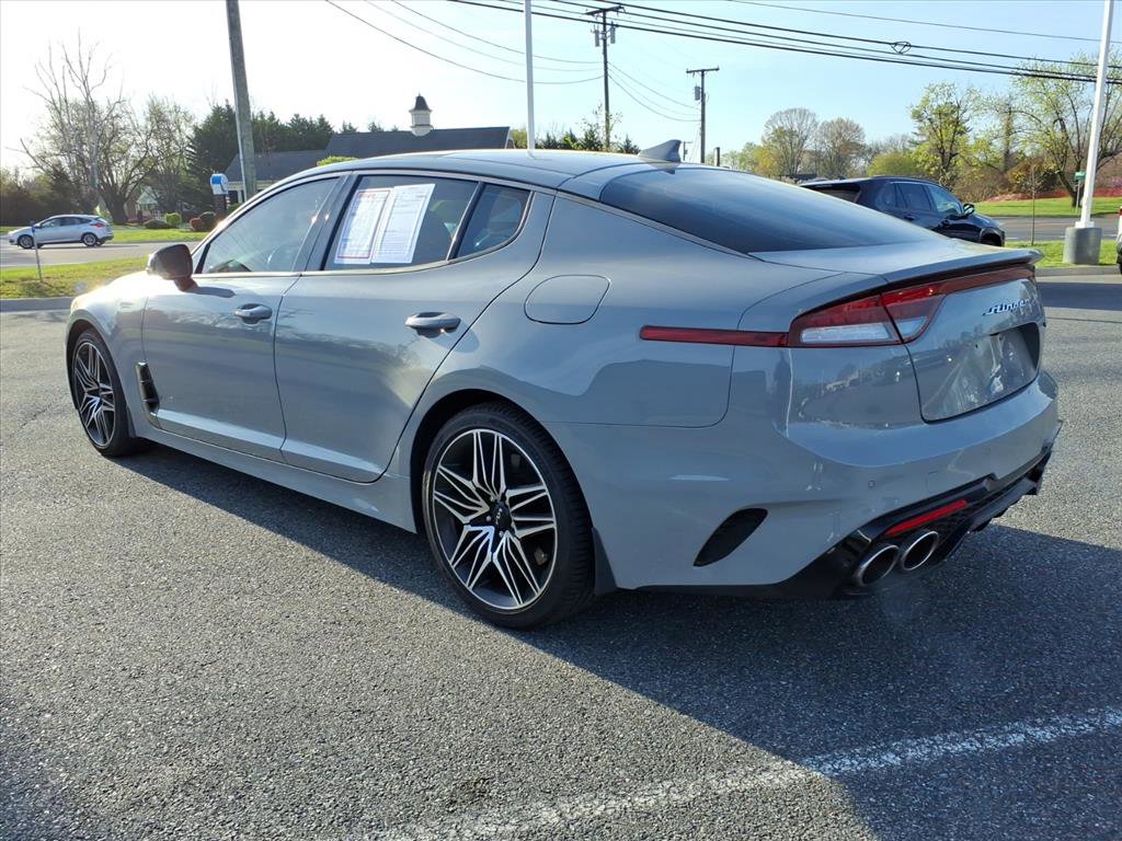 Used 2022 Kia Stinger GT1 image 12