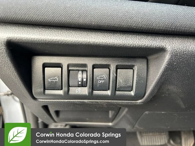 Used 2024 Subaru Outback Premium AWD/4WD image 16