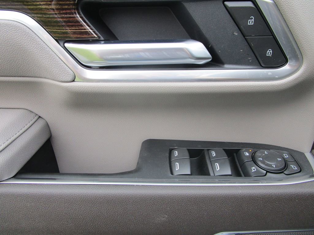 New 2026 GMC Sierra 2500 SLE w/ SLE Value Package; image 42