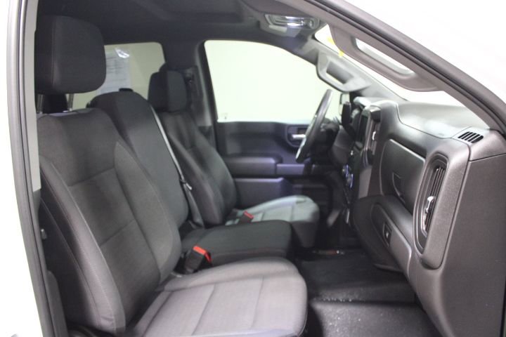 Used 2025 Chevrolet Silverado 1500 Custom Trail Boss w/ Turbomax Blackout Package image 23